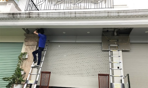Khắc Phục Sự Cố Cửa Cuốn Nhanh Chóng, Chuyên Nghiệp Tại Đất Cảng